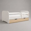 Lit bébé avec protection contre les pannes, grille et tiroir en MDF, blanc et chêne, couchage 80 × 160 cm
